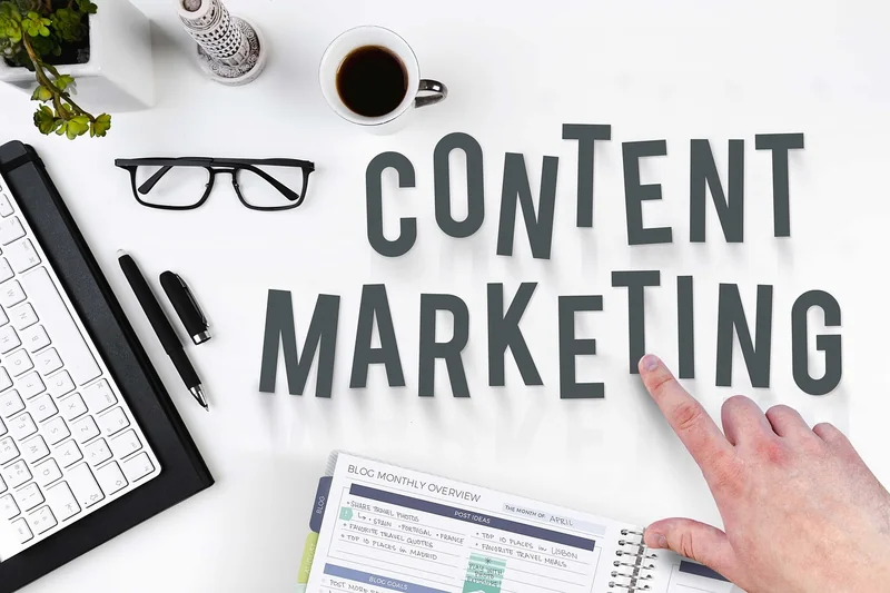 Contenu localisé : pourquoi votre blog doit parler de votre rue